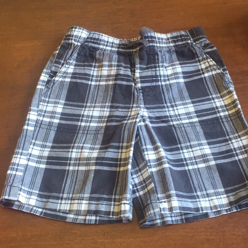 2 Short for boy